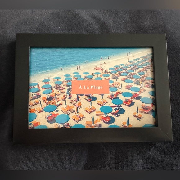 Gray Malin 4x6 frames postcard “A La Plage” - Picture 5 of 7